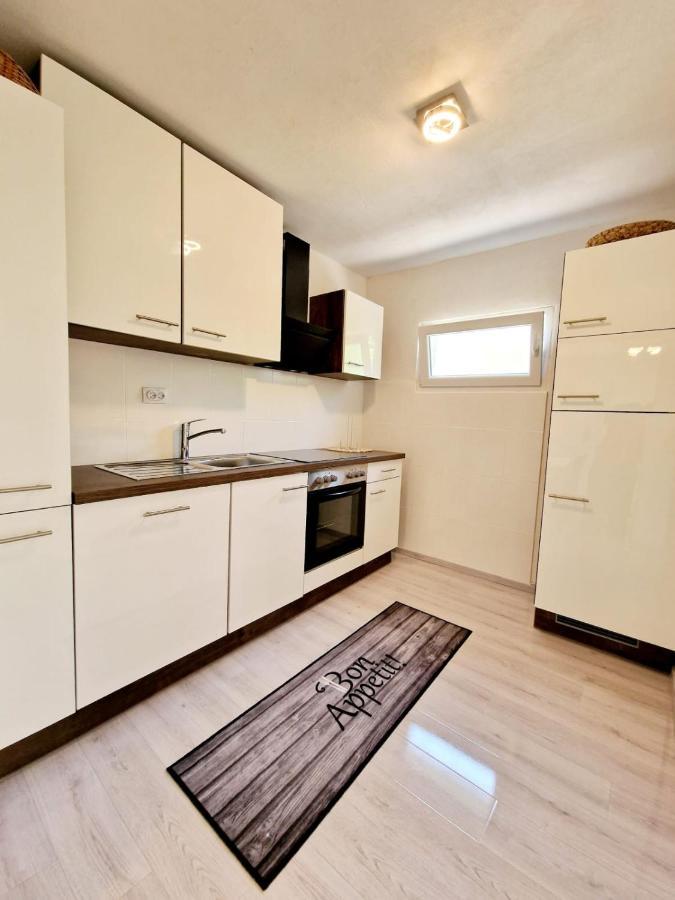 Split Apartment מראה חיצוני תמונה