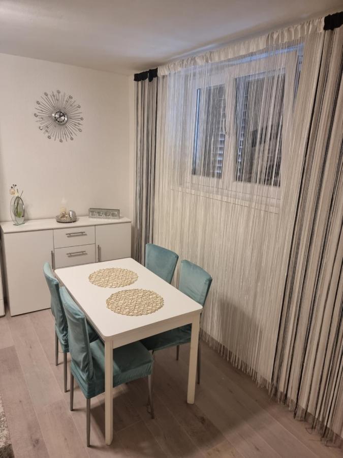Split Apartment מראה חיצוני תמונה